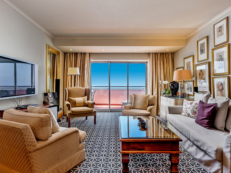 Royal Savoy Hotel 7