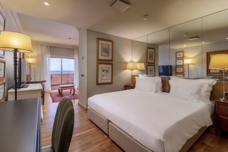 Royal Savoy Hotel 26