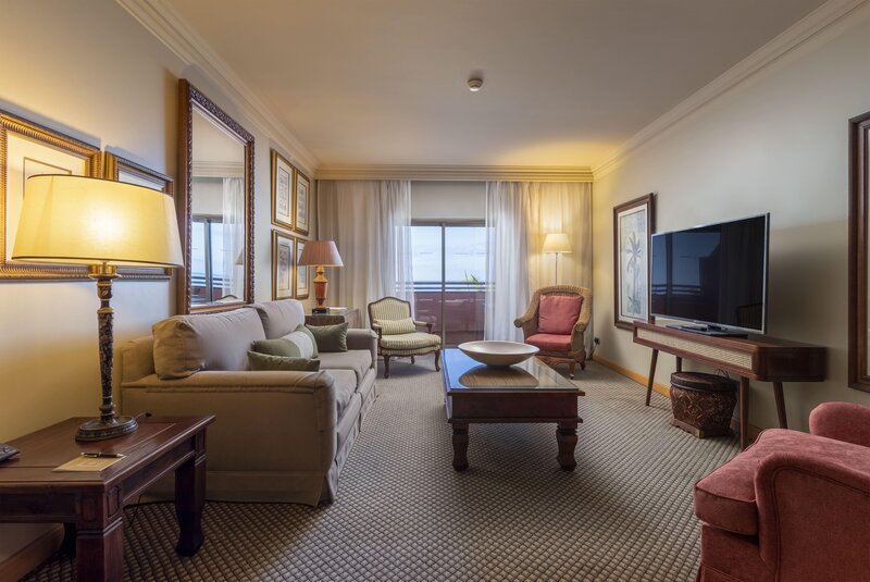 Royal Savoy Hotel 61