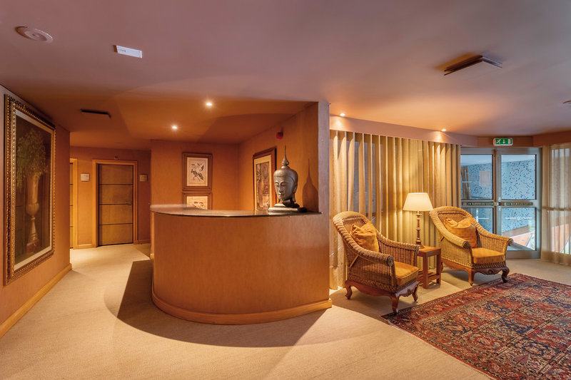 Royal Savoy Hotel 22