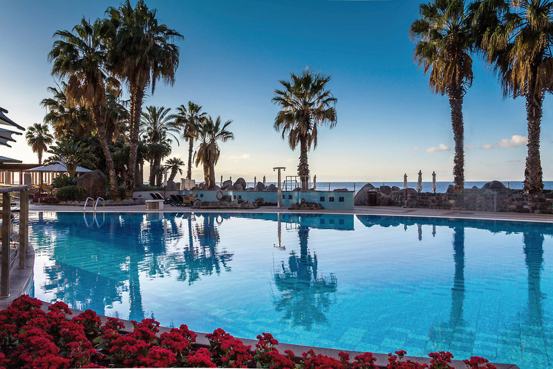 Royal Savoy Hotel 30