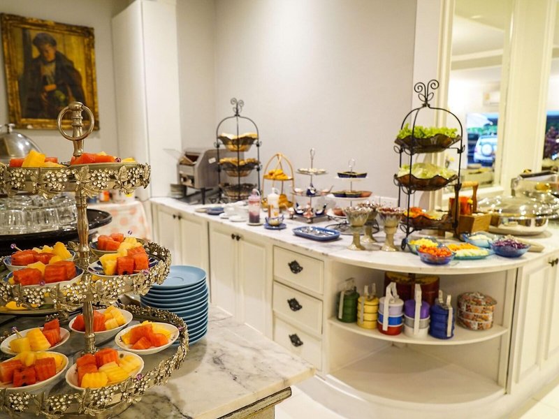 At Pingnakorn Hotel Nimmanhaeminda Road 19