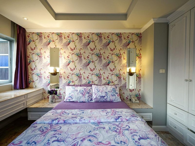 At Pingnakorn Hotel Nimmanhaeminda Road 34