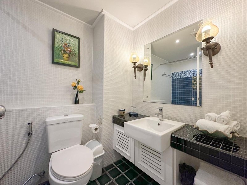 At Pingnakorn Hotel Nimmanhaeminda Road 43