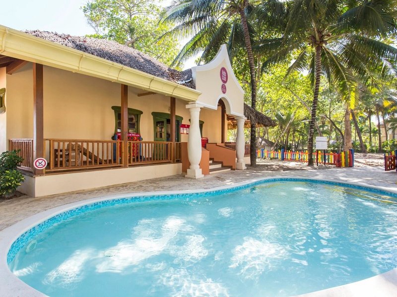 Be Live Collection Marien 12 - Outdoor Pool