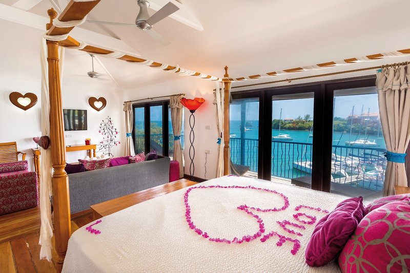 True Blue Bay Boutique Resort 12