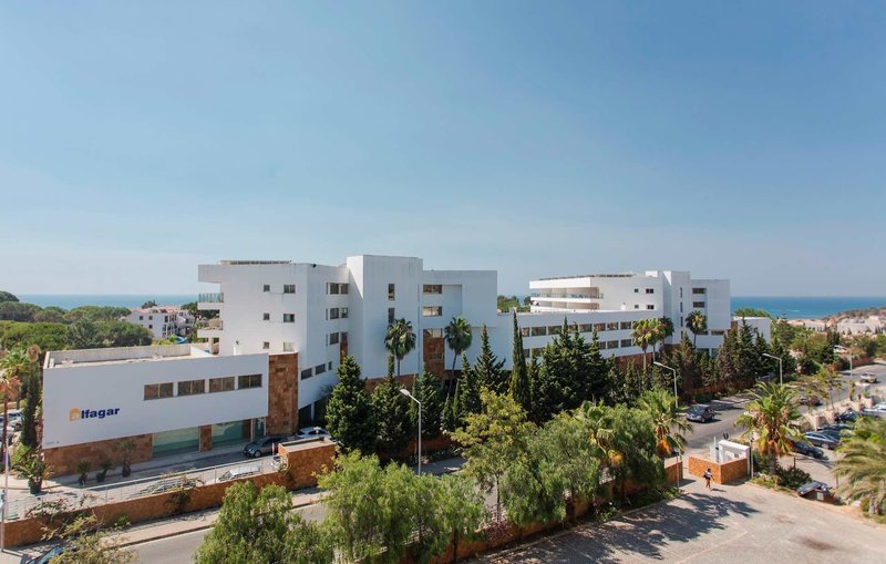 Alfagar Aparthotel 5