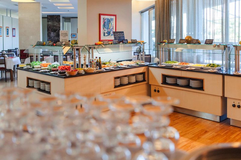 Alfagar Aparthotel 11