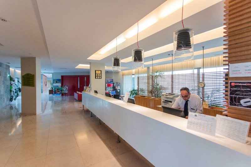 Alfagar Aparthotel 14