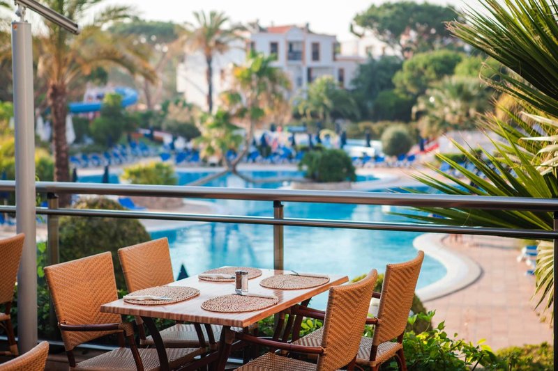 Alfagar Aparthotel 16