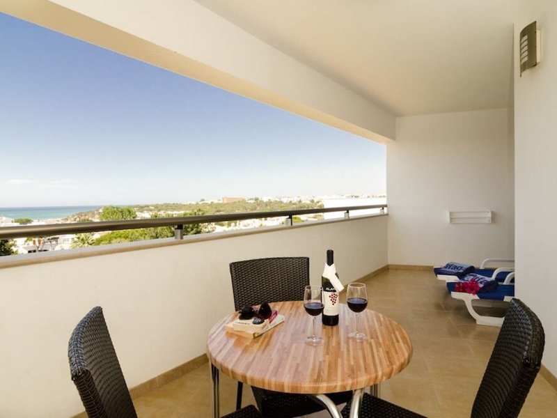 Alfagar Aparthotel 6