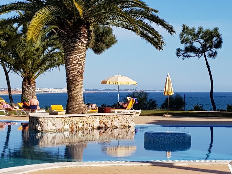 Alfagar Aparthotel 14