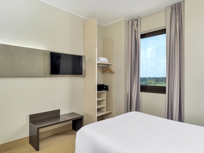 B&B HOTEL Milano Monza 21 - Room Example