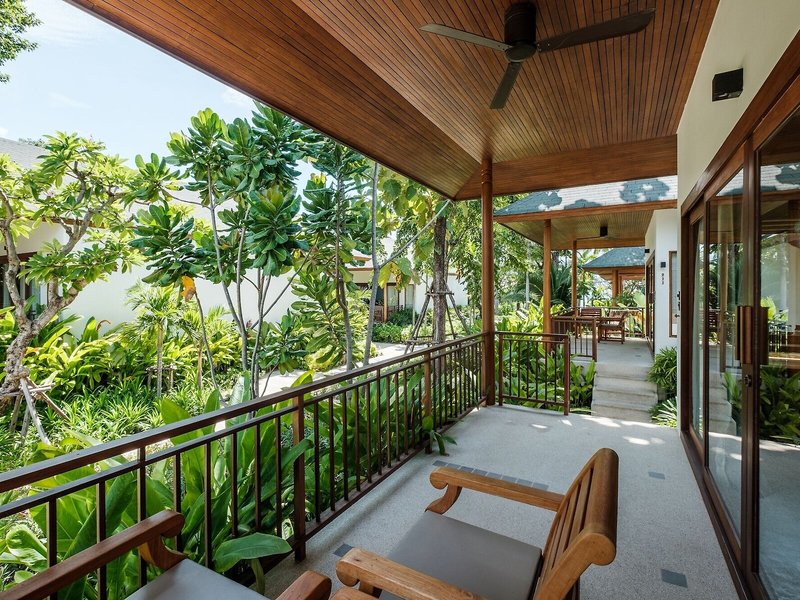 Banana Fan Sea Resort 2