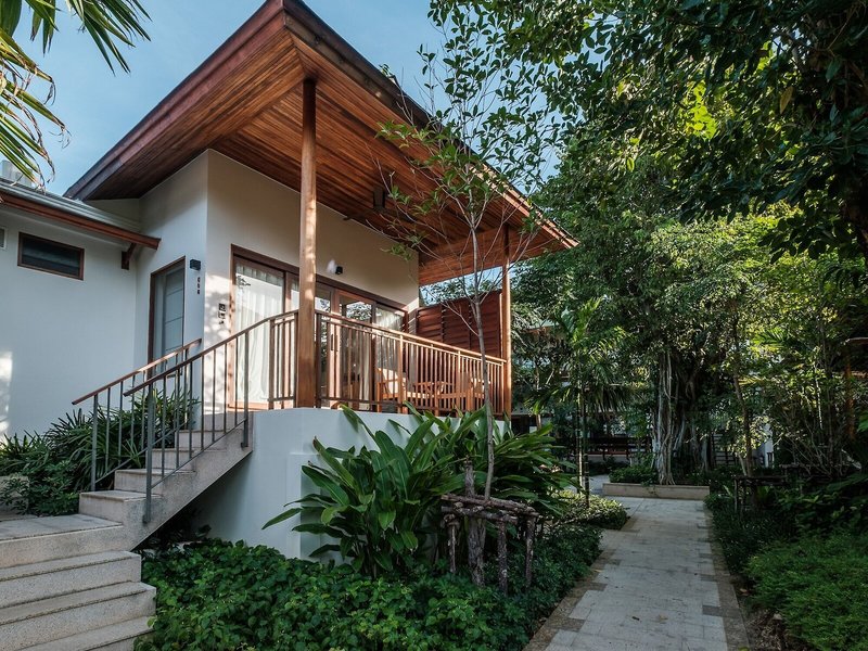 Banana Fan Sea Resort 3