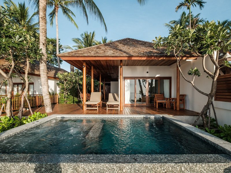 Banana Fan Sea Resort 9