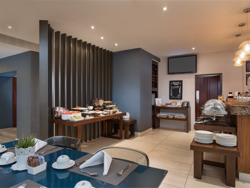 Hodelpa Caribe Colonial 18