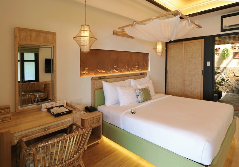 Bamboo Village Beach Resort & Spa 39