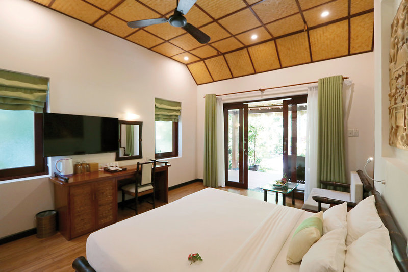 Bamboo Village Beach Resort & Spa 29