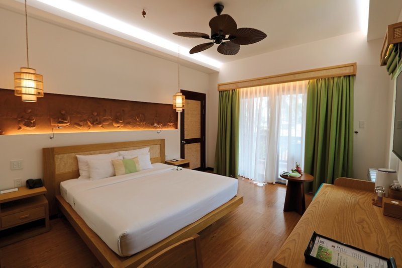 Bamboo Village Beach Resort & Spa 31