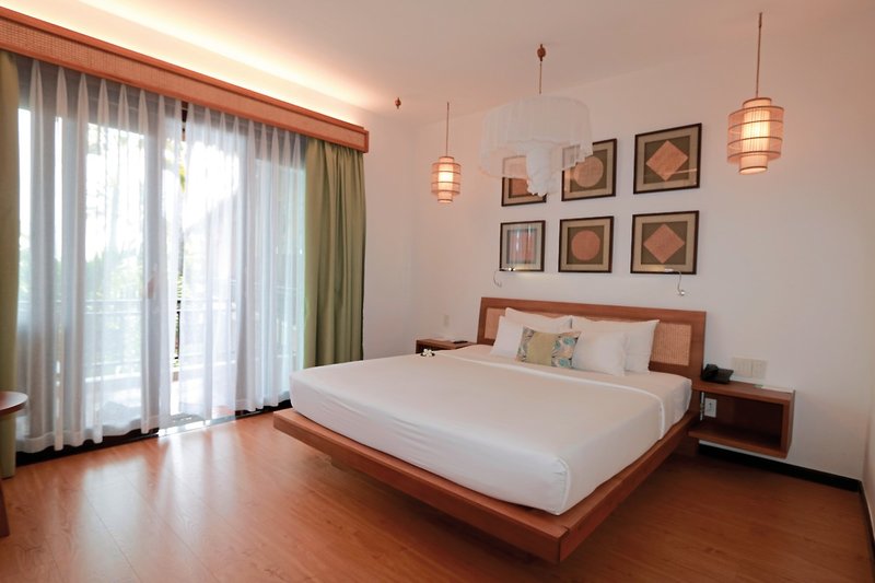 Bamboo Village Beach Resort & Spa 23