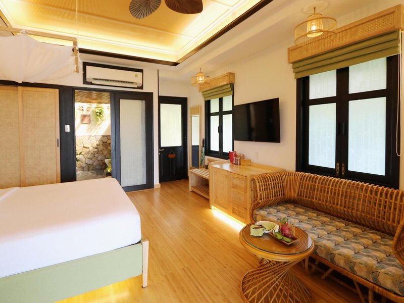 Bamboo Village Beach Resort & Spa 46