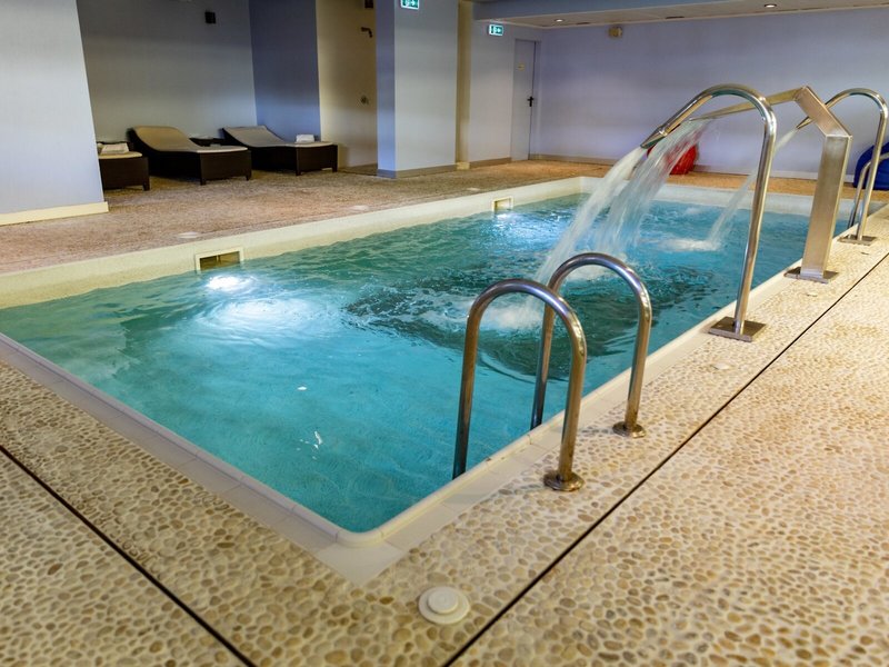 Suite Hotel Marina Club 8