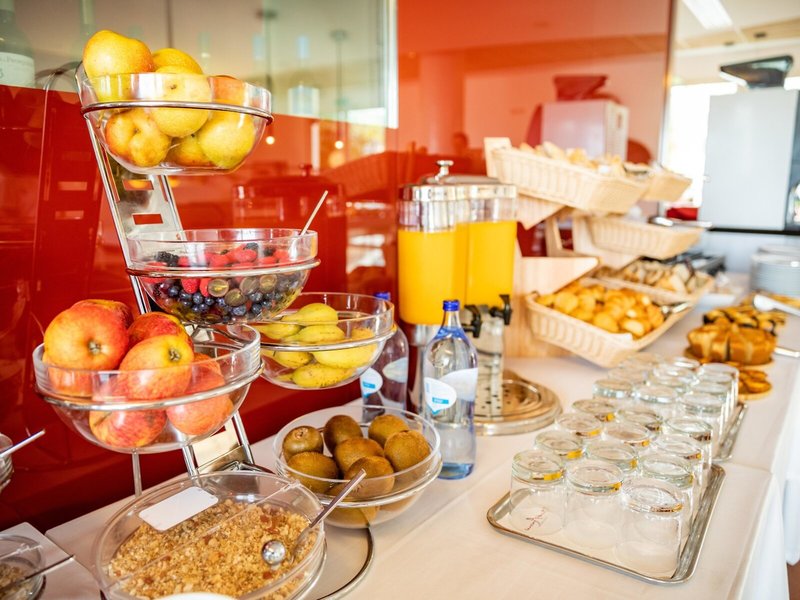 Suite Hotel Marina Club 16