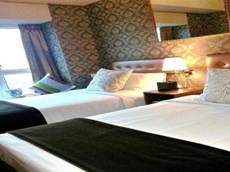 Best Western Grand 12