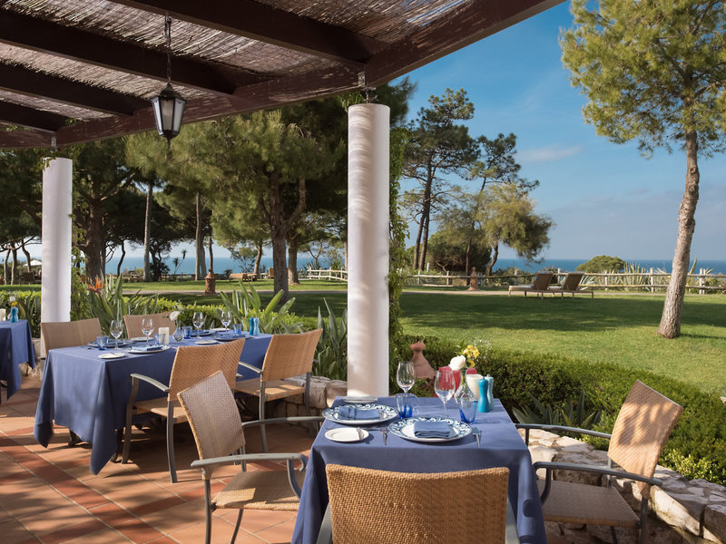 Pine Cliffs Hotel, a Luxury Collection Resort 8