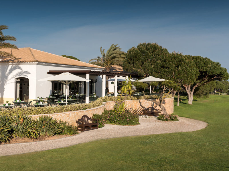 Pine Cliffs Hotel, a Luxury Collection Resort 10