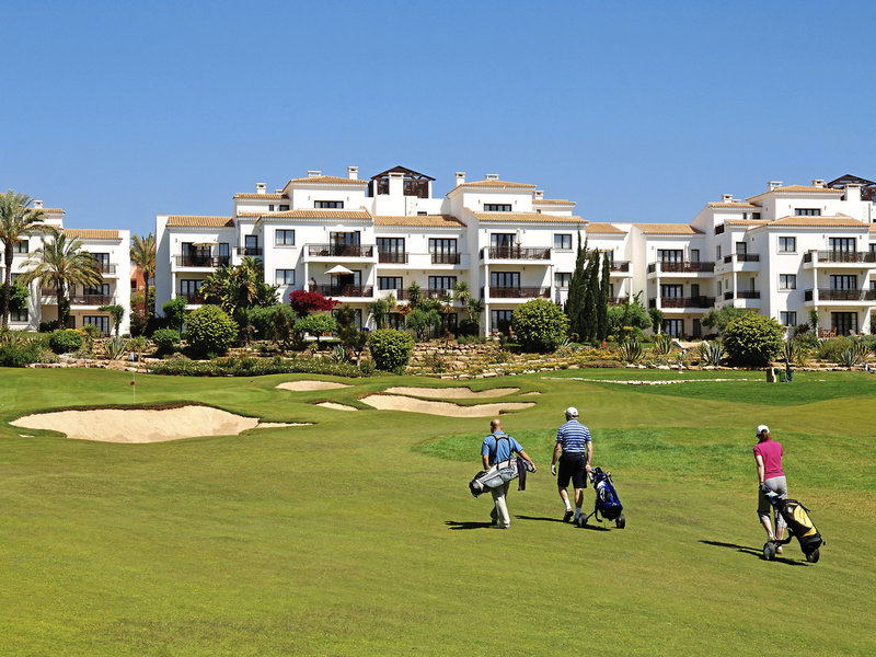 Pine Cliffs Hotel, a Luxury Collection Resort 16