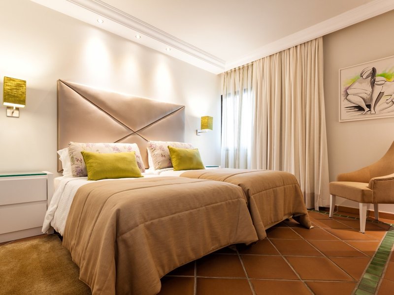 Pine Cliffs Hotel, a Luxury Collection Resort 45