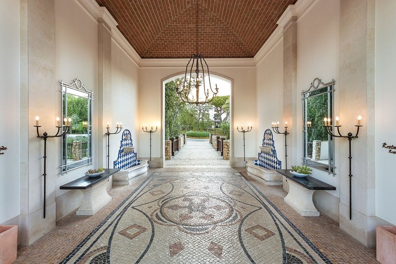 Pine Cliffs Residence, a Luxury Collection Resort 14