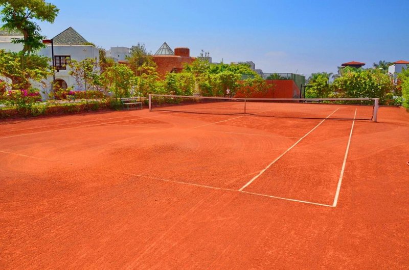 Caribbean Village Agador 12