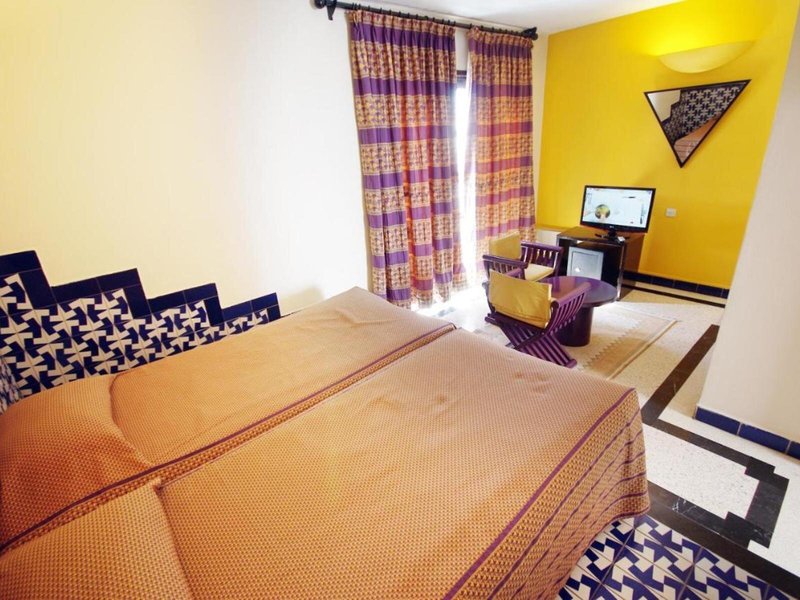 Caribbean Village Agador 46