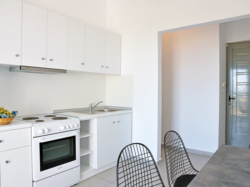 Hillside Studios & Apartments 42