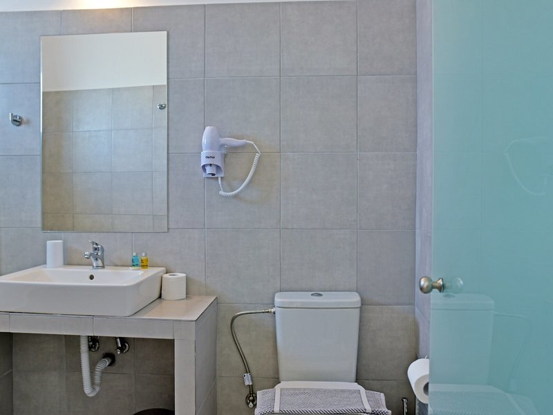 Hillside Studios & Apartments 43
