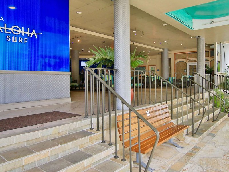 Aqua Aloha Surf Waikiki 11