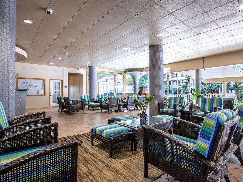 Aqua Aloha Surf Waikiki 13