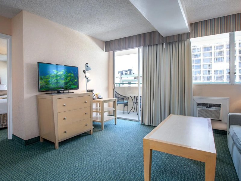 Aqua Aloha Surf Waikiki 27