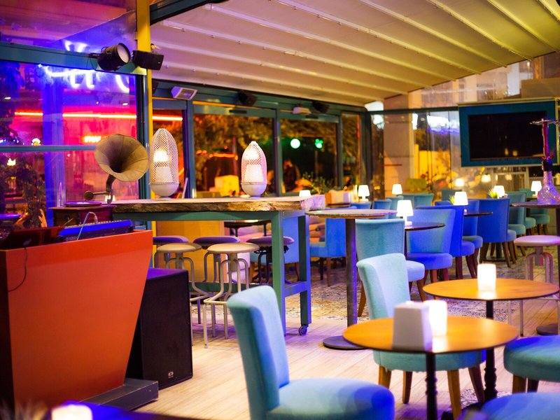 Honeymoon Beach Hotel 23