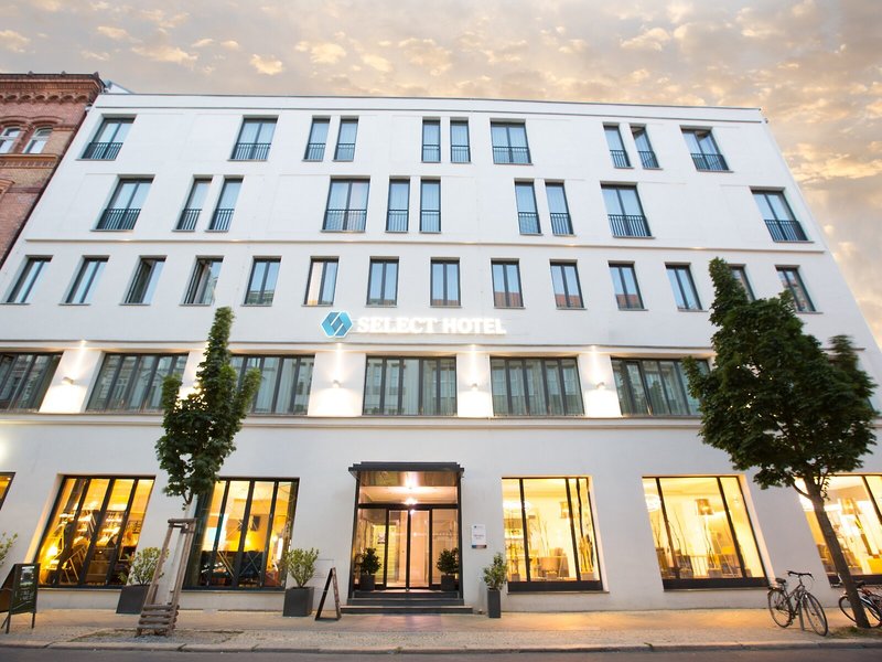 Select Hotel The Wall Berlin 5