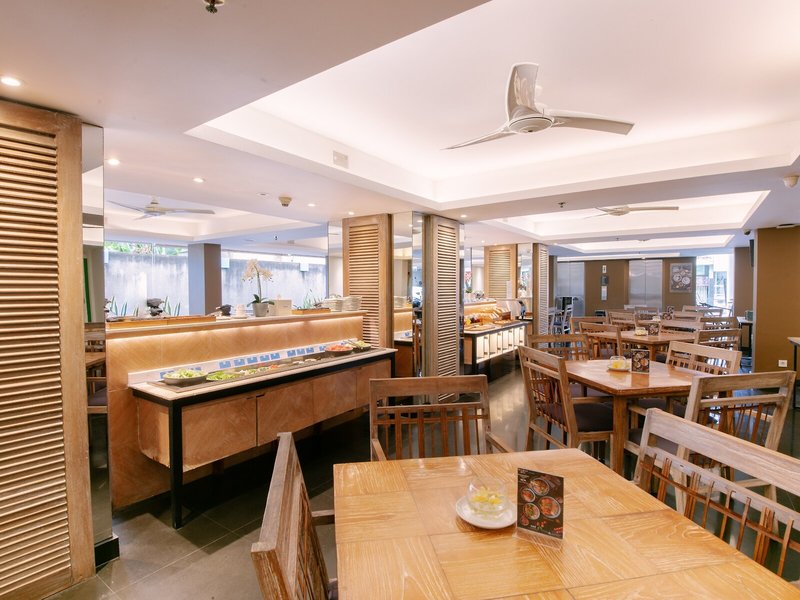 Best Western Kuta Beach 10 - Restaurant