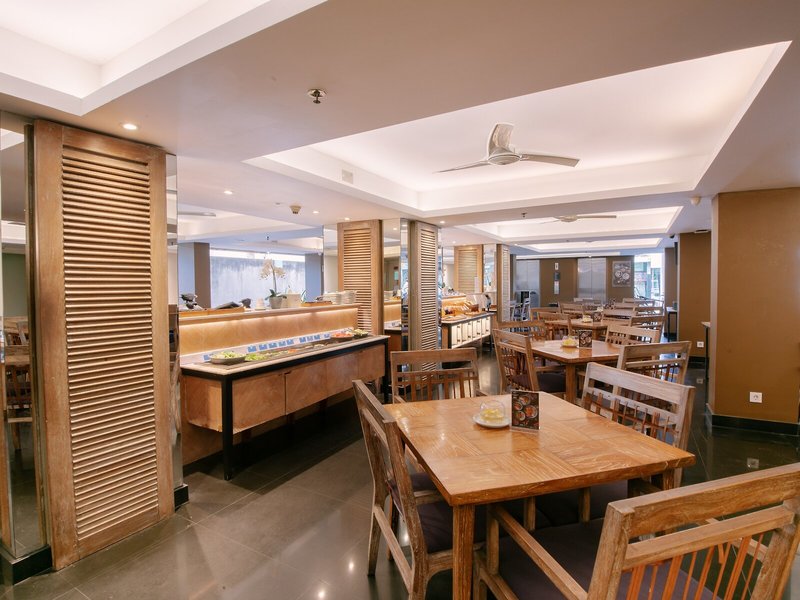 Best Western Kuta Beach 14 - Restaurant
