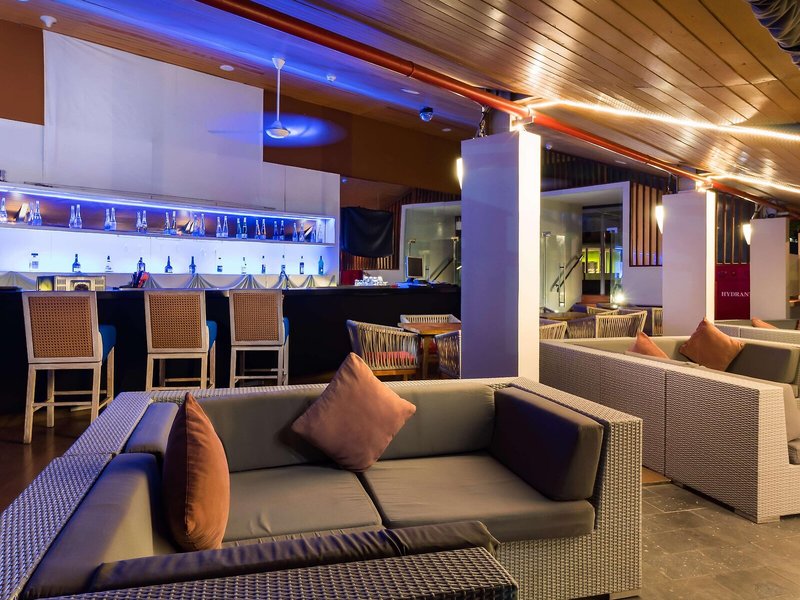 Best Western Kuta Beach 15 - Restaurant