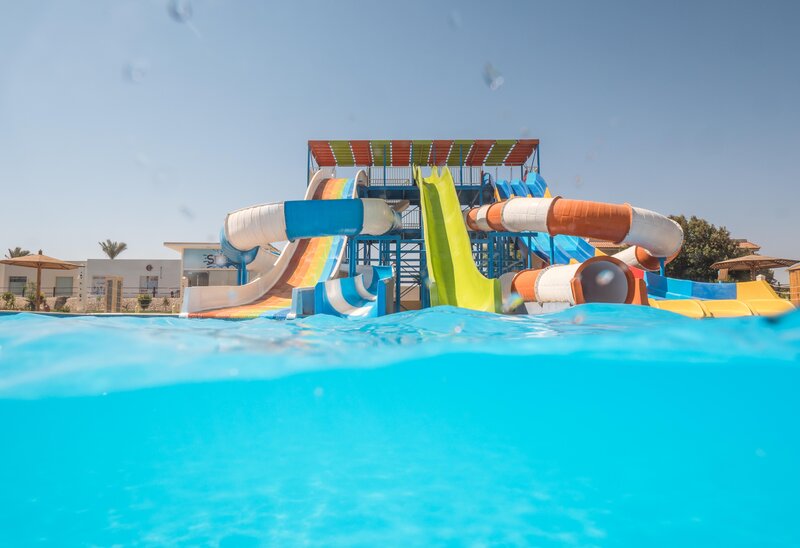 Long Beach Resort  42