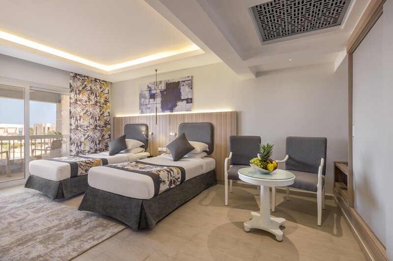 Long Beach Resort  88