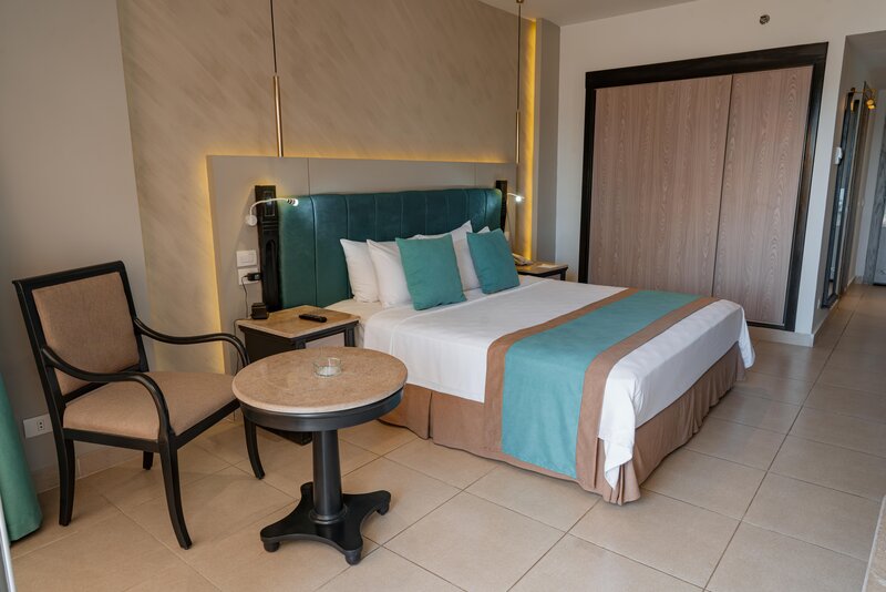 Long Beach Resort  97