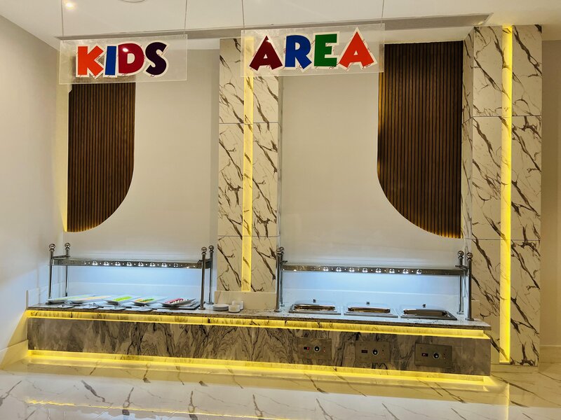 Long Beach Resort  116